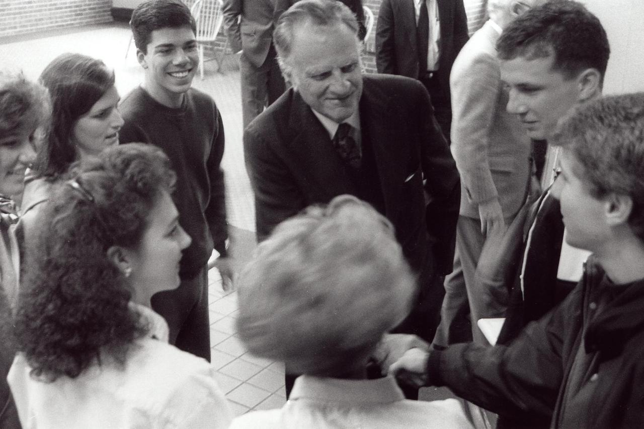 Billy Graham with Wheaton Students
