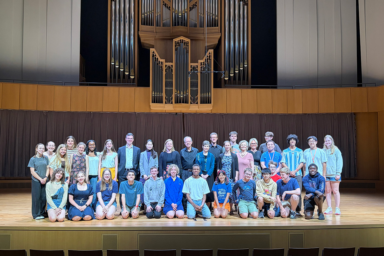 SMC-campers-and-faculty