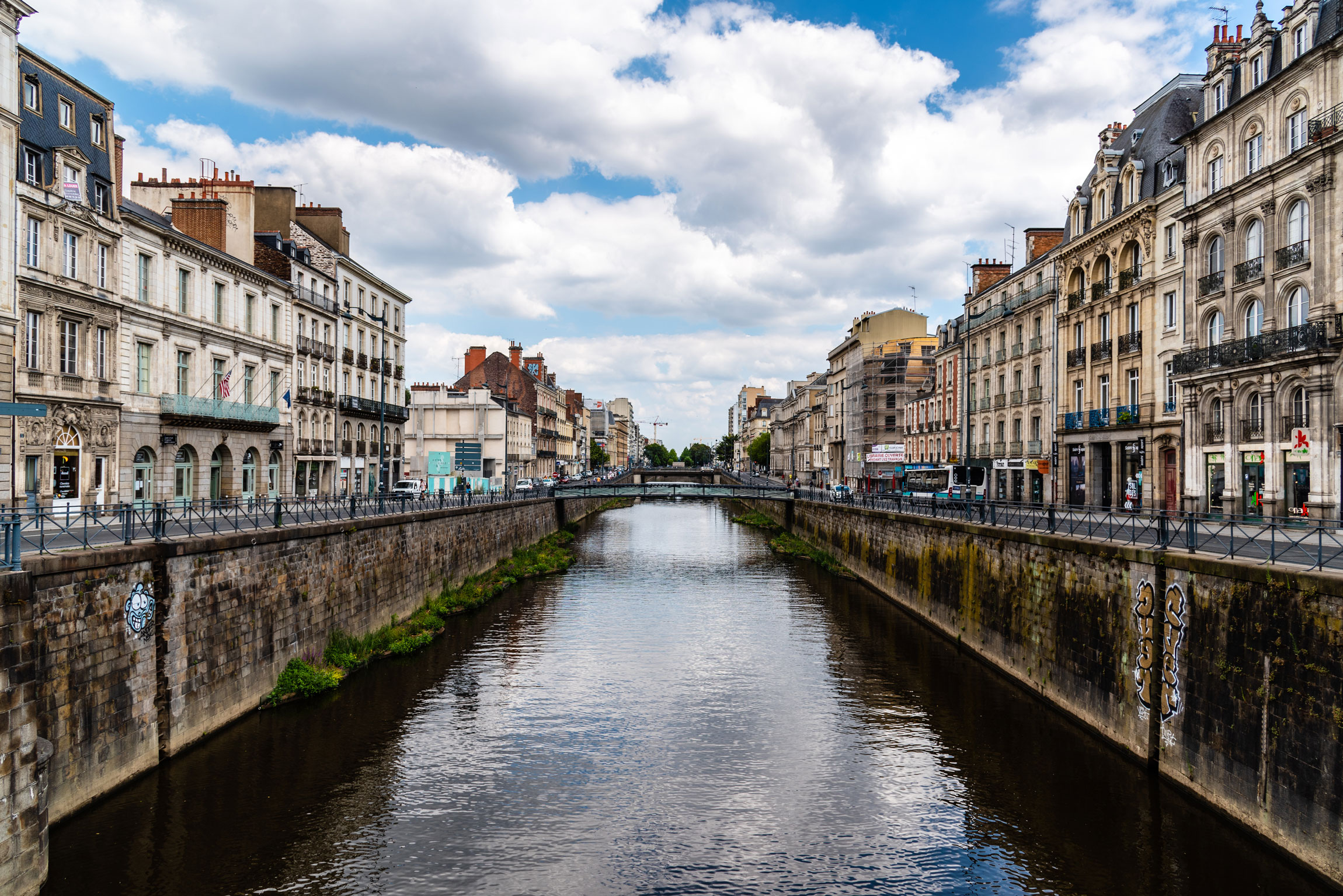 River-Vilaine-in-Rennes-France