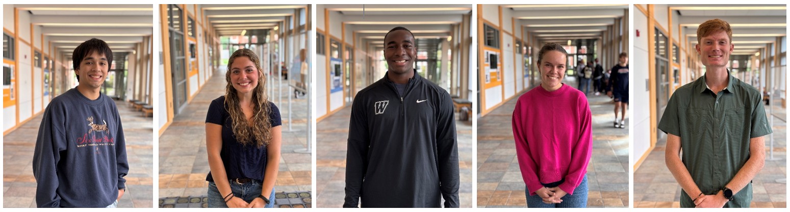 5 Students posed for scholarship photo
