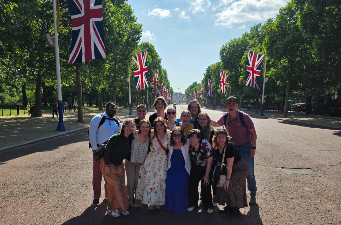 Donté ford with students in London