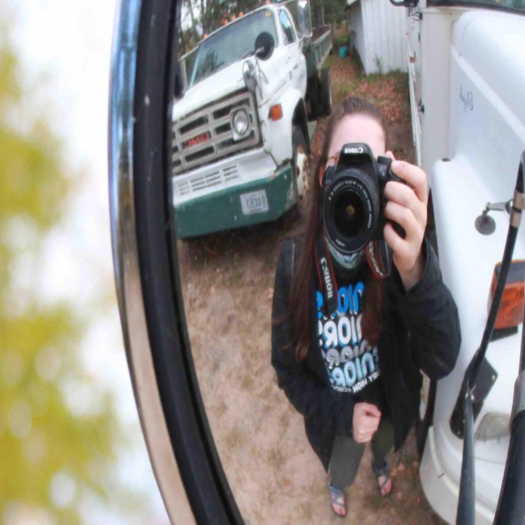 meg wolfe takes selfie