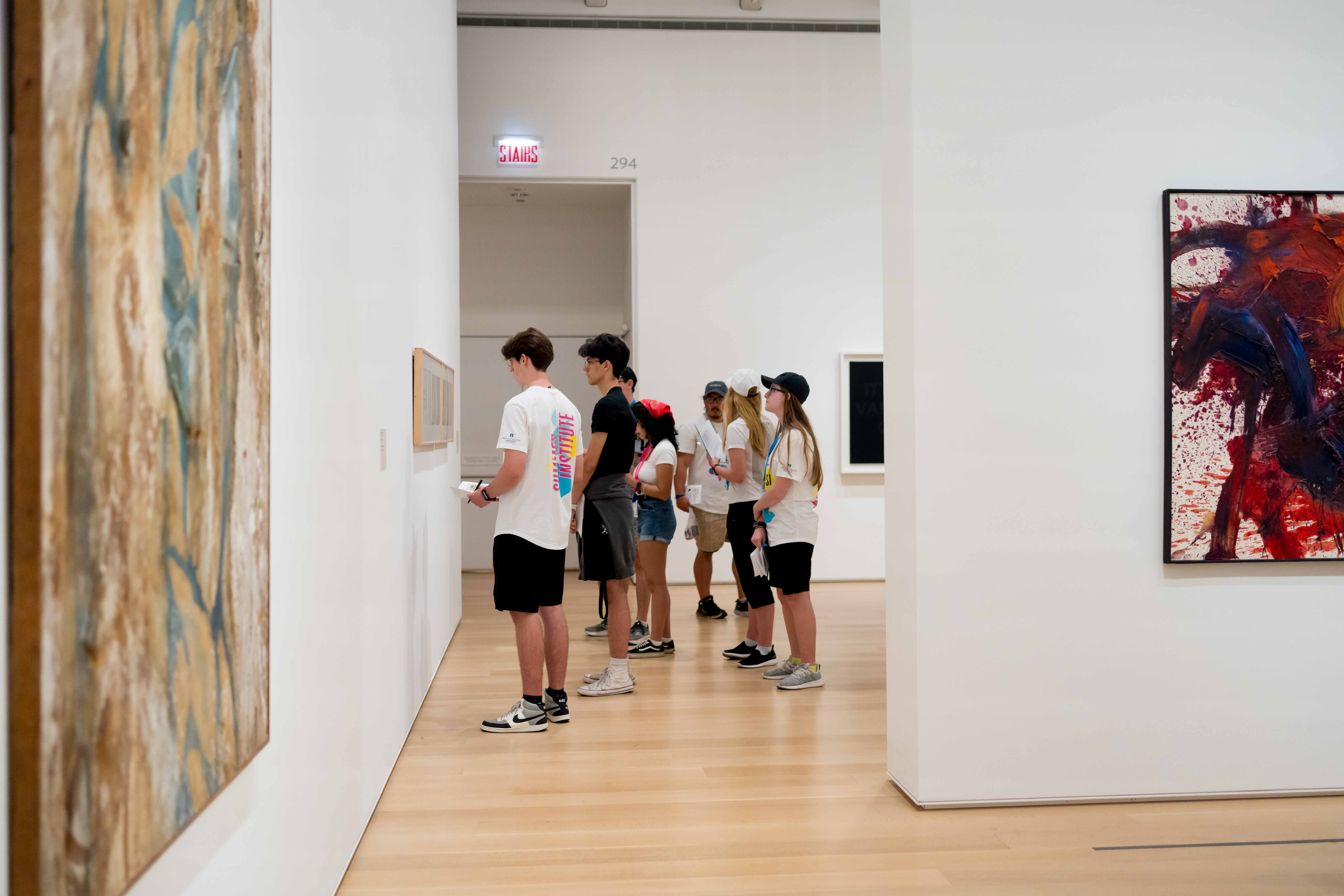 Wheaton College IL Summer Institute students at the Art Institute of Chicago
