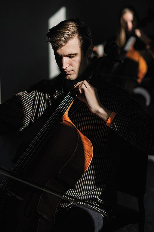 512x768 student cello player
