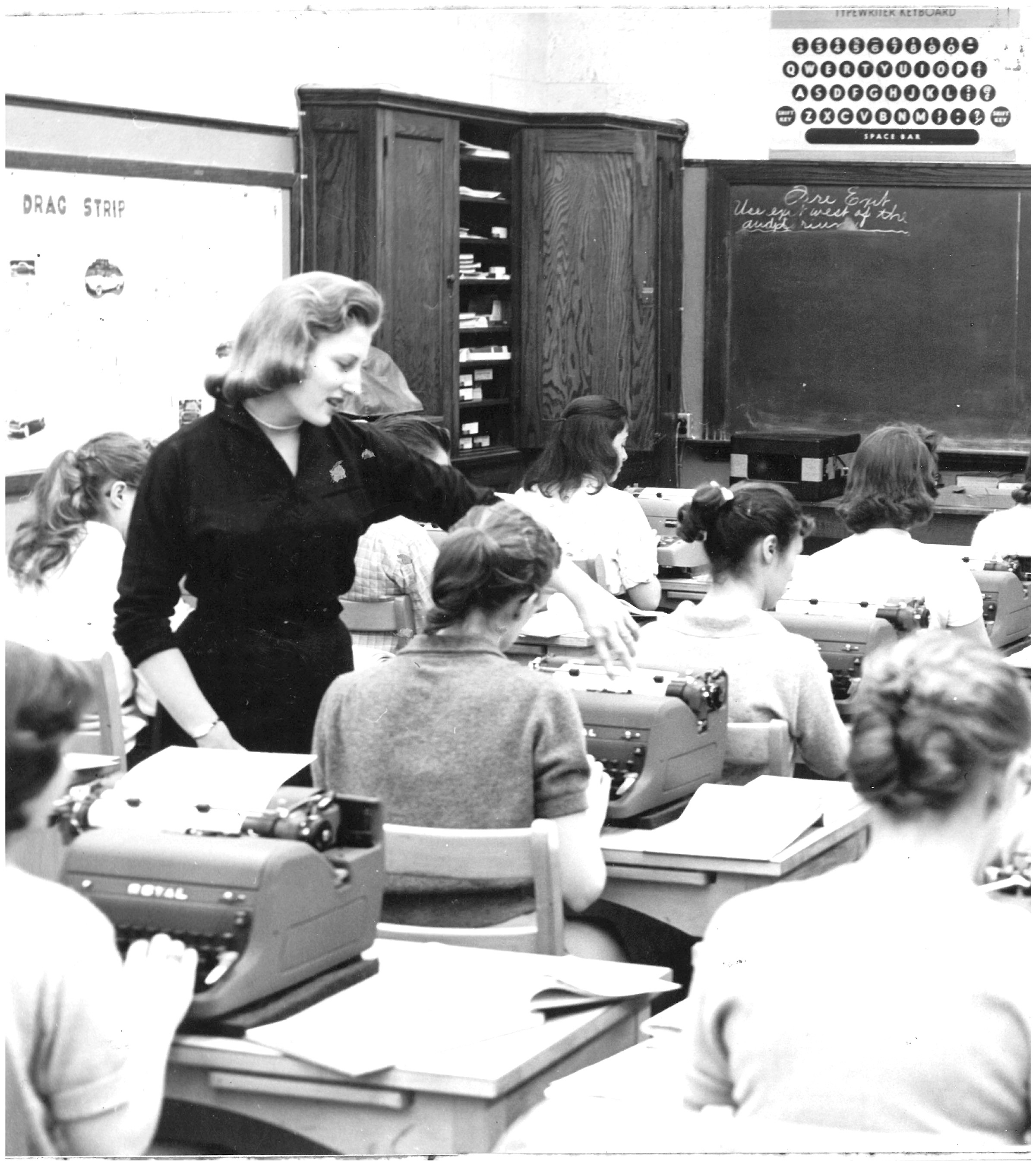 Typing class at Wheaton College, history of technology