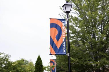 Welcome Banner During Wheaton College Freshmen and Transfer Move-In Week