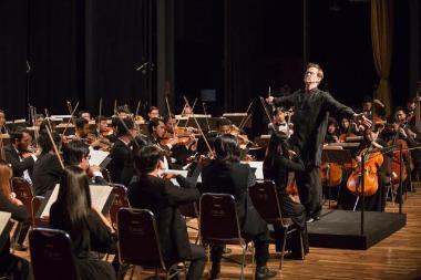 380x253 Bandung Orchestra