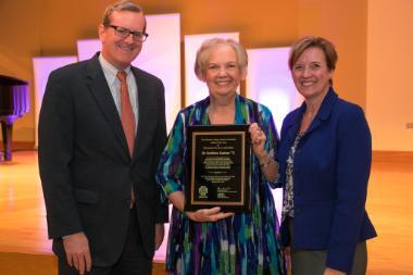 Kathleen Kastner receives DSTAM Award