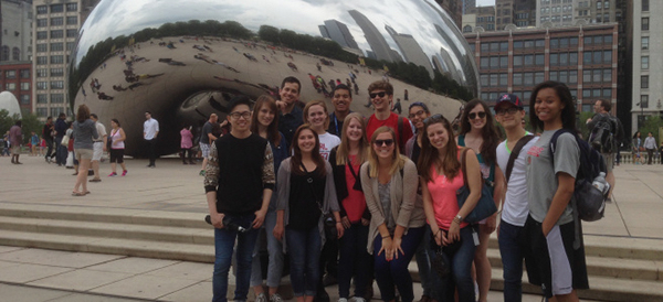 Students standing in front of Bean Chicago Millennium Park