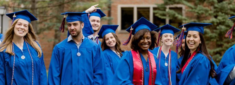 2022 Undergrad Commencement - friends celebrataing 825x300