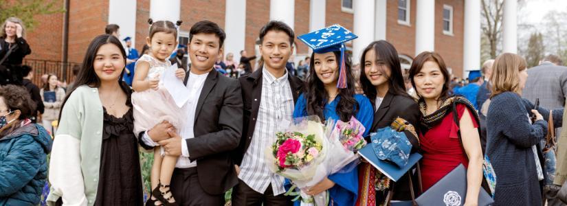2022 Undergrad Commencement - Family Photo 825x300 