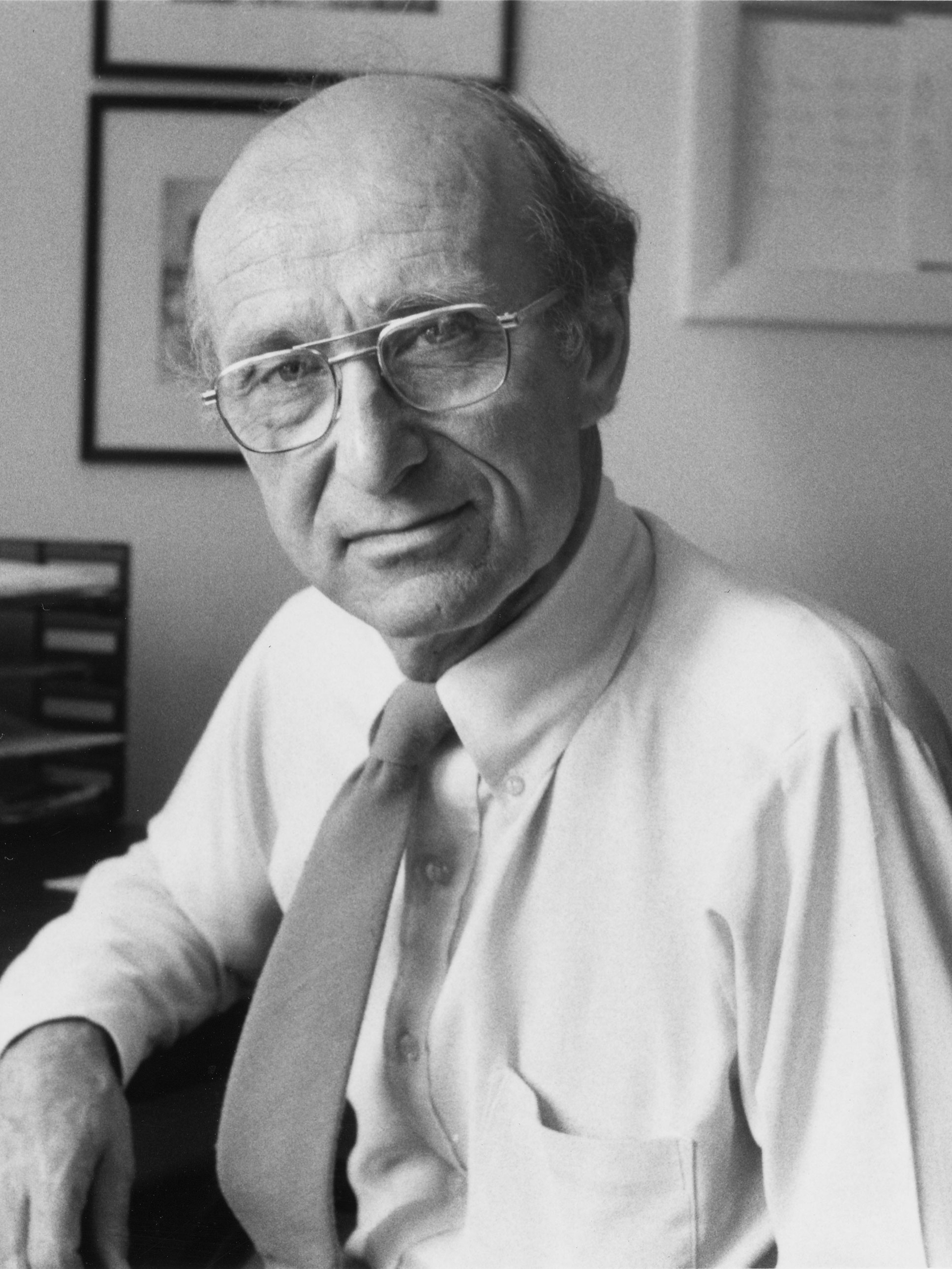 Arthur Holmes Headshot
